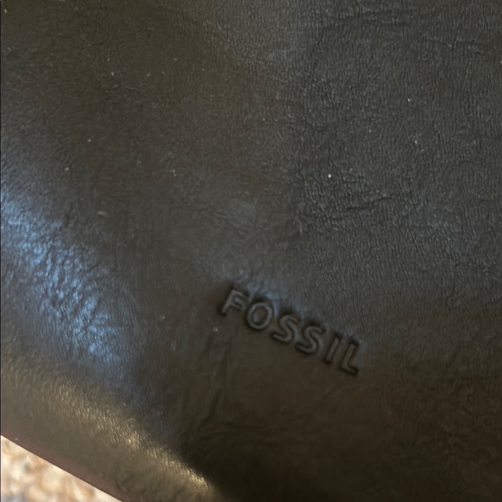 NEW Fossil Emma Laptop Bag Sleek Black Leather Briefcase with Versatile straps - Picture 2 of 7
